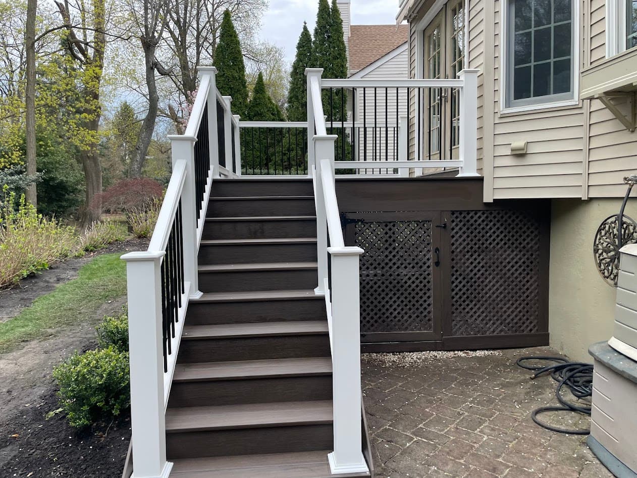 Custom deck installation in Red Bank